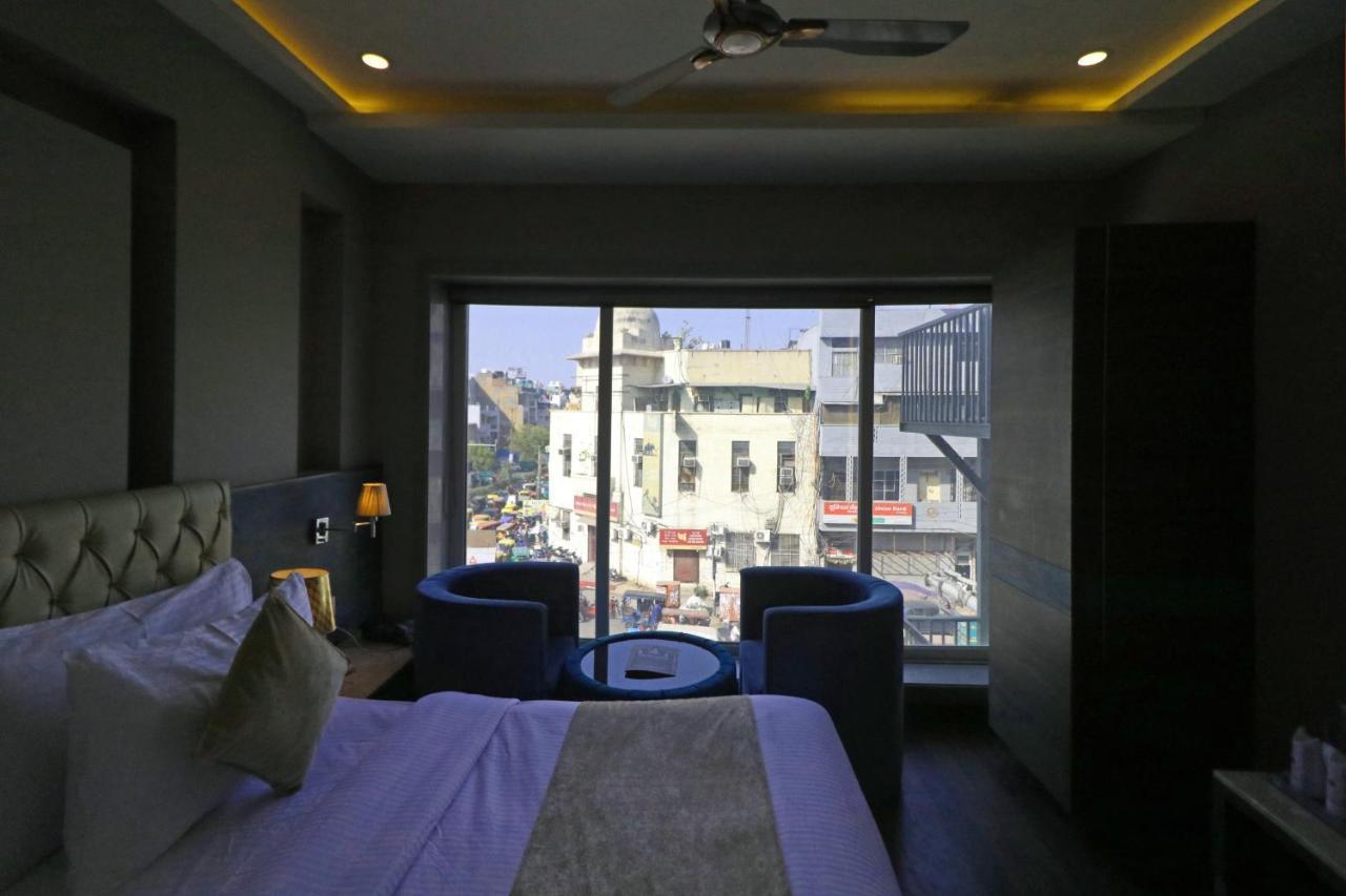 The Ivy Grand Hotel In City Centre With Free Secured Parking New Delhi Exteriör bild