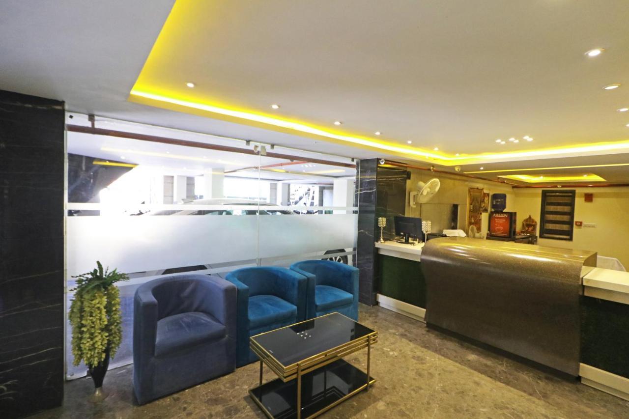 The Ivy Grand Hotel In City Centre With Free Secured Parking New Delhi Exteriör bild